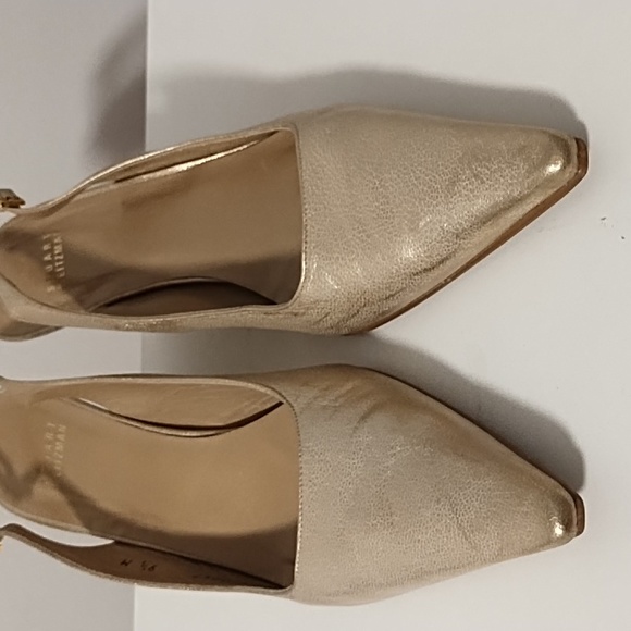 Stuart Weitzman Gold Slingback Wedge Heel - Picture 3 of 9